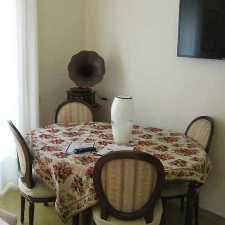 Apartamento Verrotti House