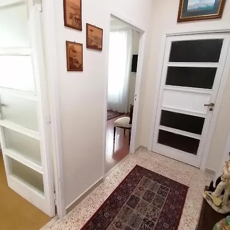 Apartamento Verrotti House Nápoles