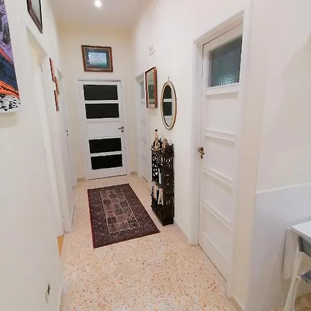 Verrotti House * نابولي